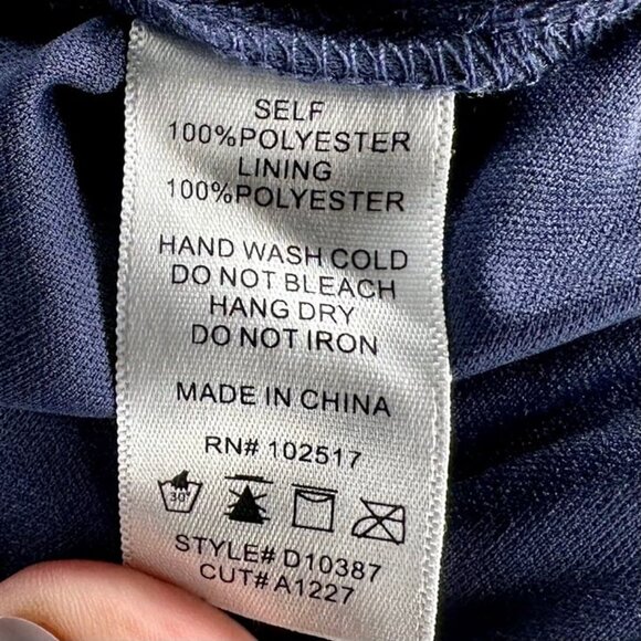 Soprano Sleeveless Junior's Navy Dress Size Small - Picture 7 of 7